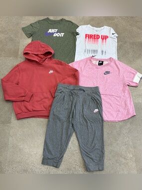 Girls NIKE Sweatshirts..Cropped Sweatpants & Shirts Lot, sz Large